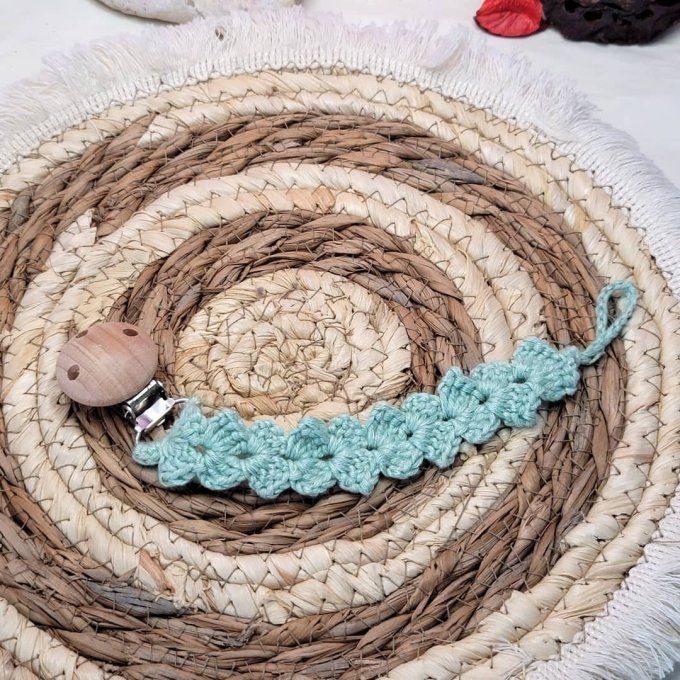 Attache tétine clips tricot 