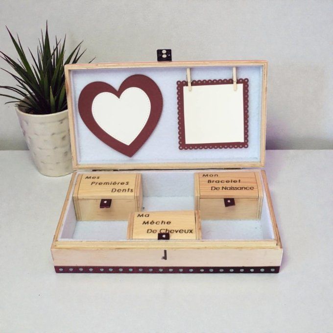 Coffret naissance  "Mes premiers souvenirs"