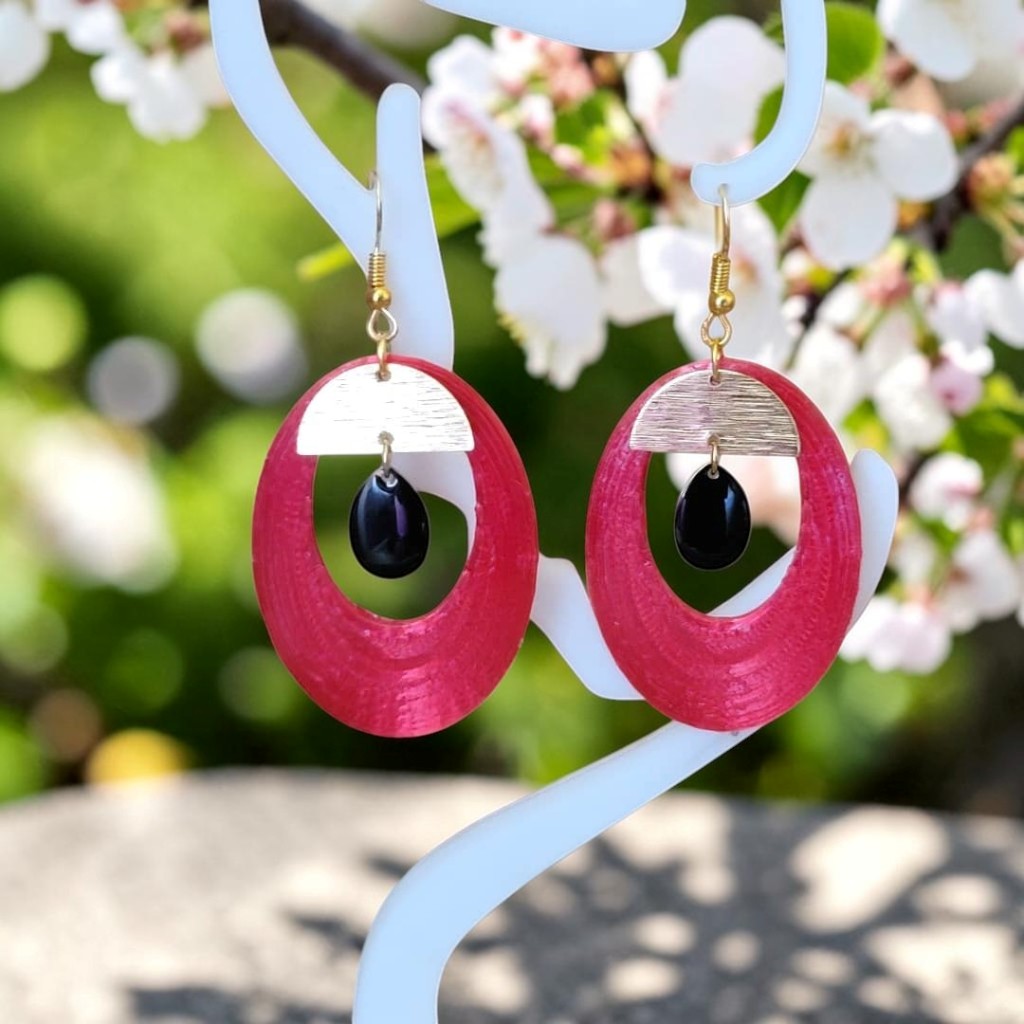 Les boucles d'oreilles Les boucles d'oreilles
